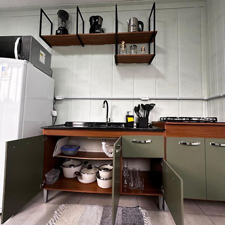 Kitnet Container Com Garagem Βίλα Itapema Εξωτερικό φωτογραφία